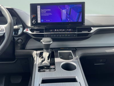 2025 Toyota SIENNA XLE XLE 8 Passenger