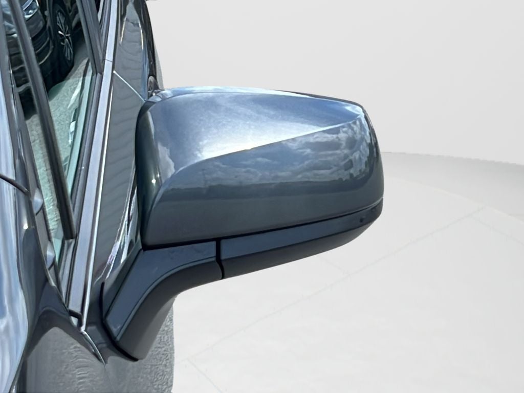2025 Toyota SIENNA XLE XLE 8 Passenger