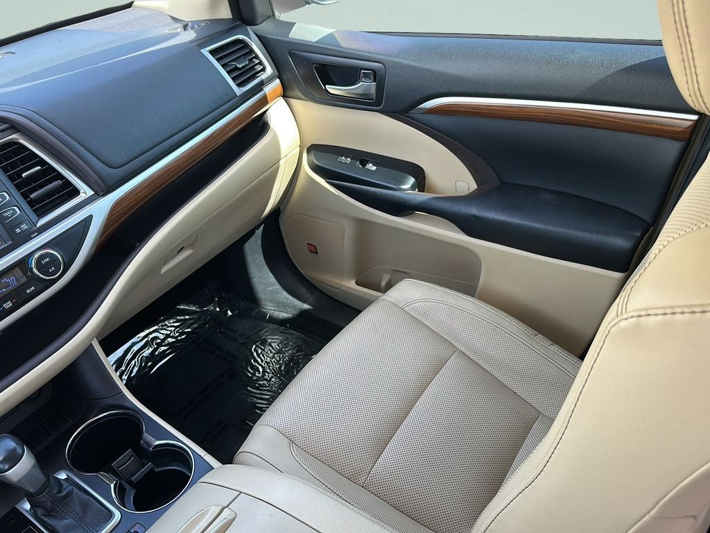 2018 Toyota HIGHLANDER Limited