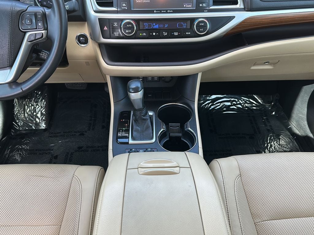 2018 Toyota HIGHLANDER Limited