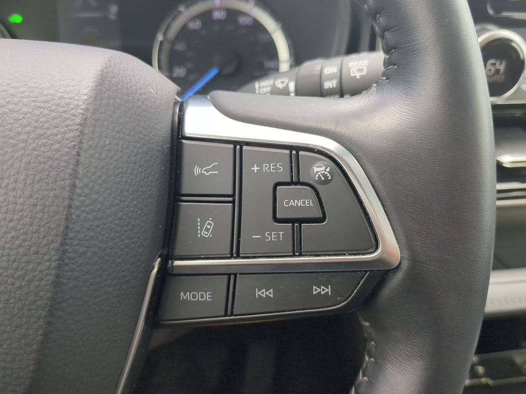 2021 Toyota HIGHLANDER HYBRD LE