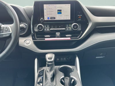 2024 Toyota HIGHLANDER HEV LE