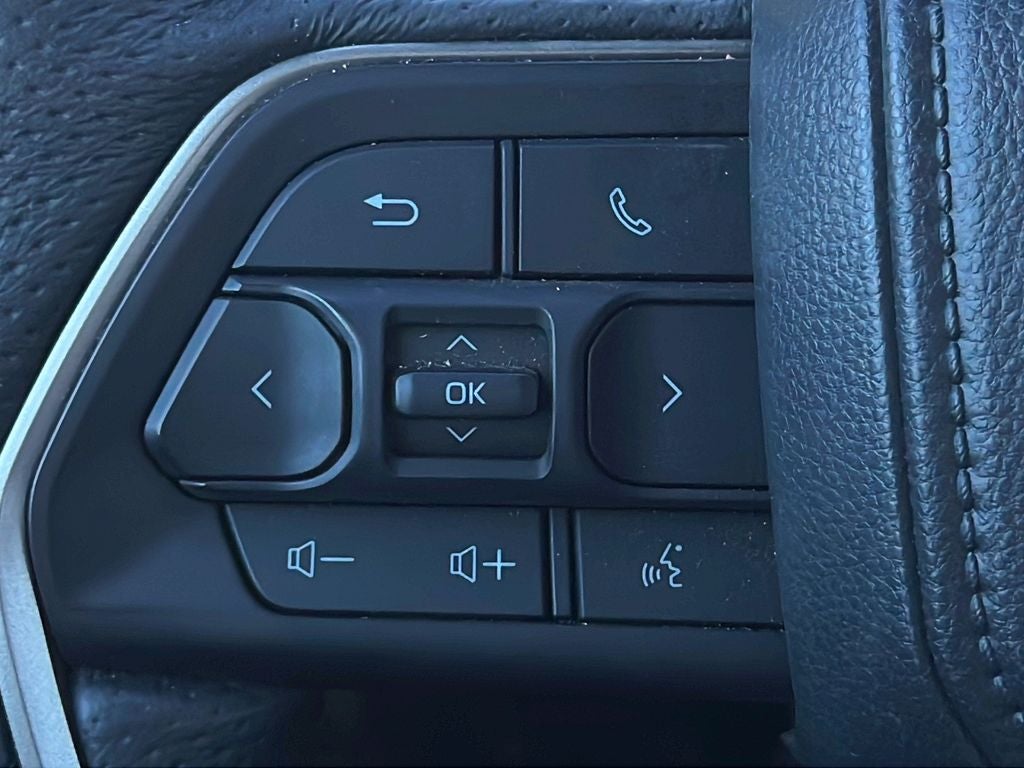 2025 Toyota TUNDRA 4X2 Limited