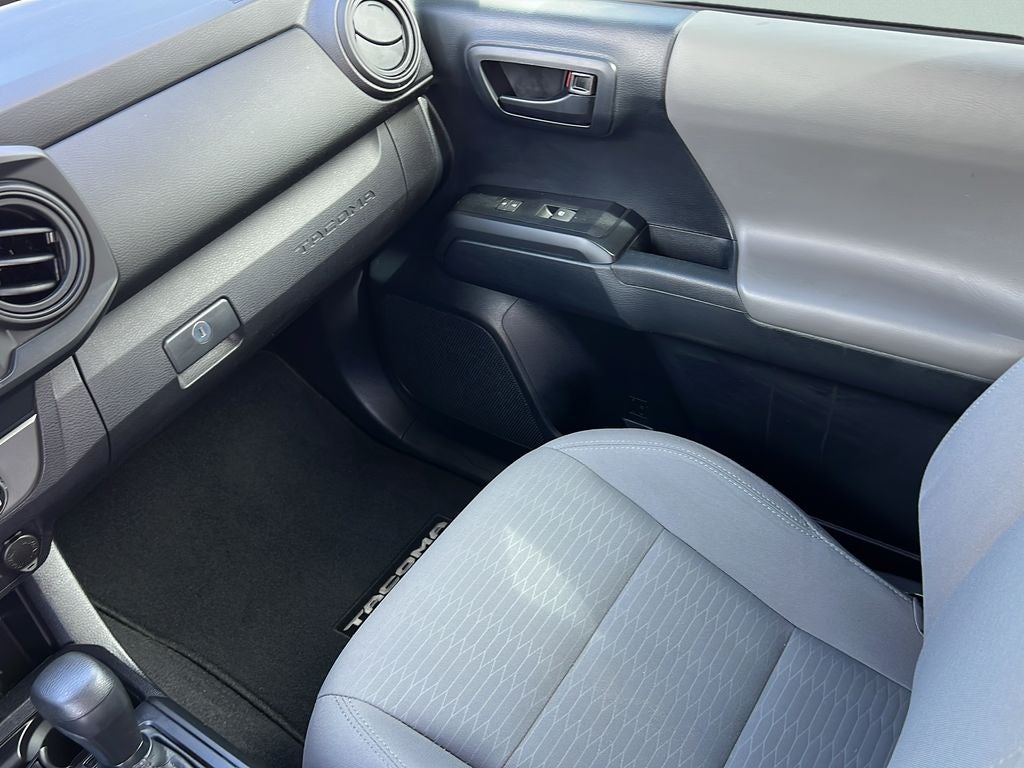 2019 Toyota Tacoma SR