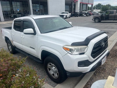 2017 Toyota Tacoma SR