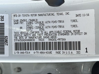 2017 Toyota Tacoma SR