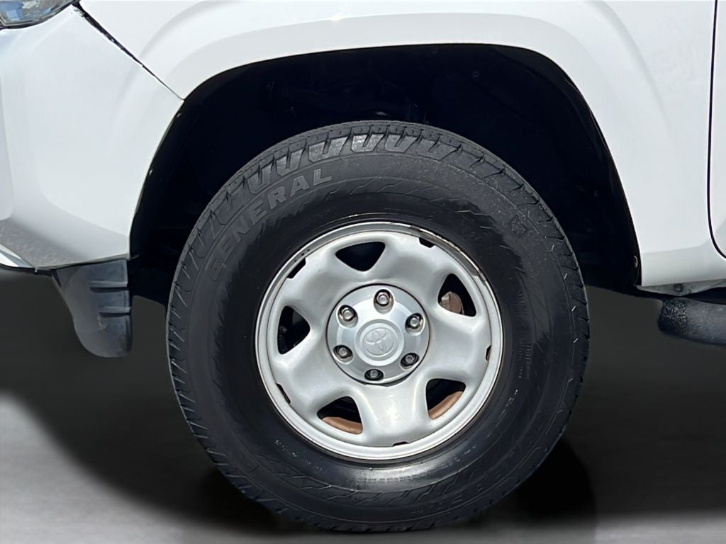 2017 Toyota Tacoma SR