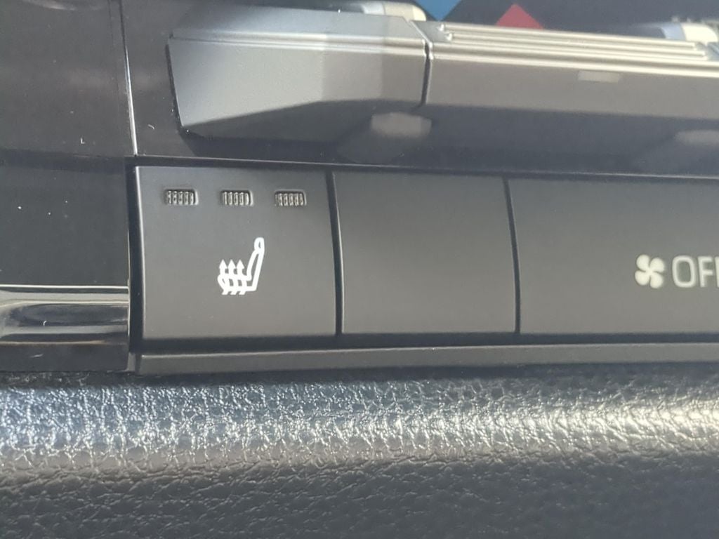 2024 Toyota TUNDRA 4X2 SR5