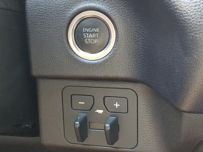 2024 Toyota TUNDRA 4X2 SR5