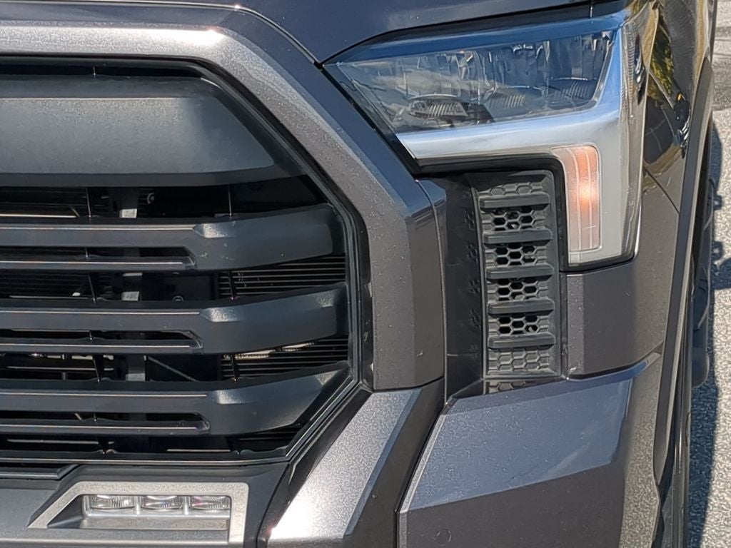 2024 Toyota TUNDRA 4X4 SR5