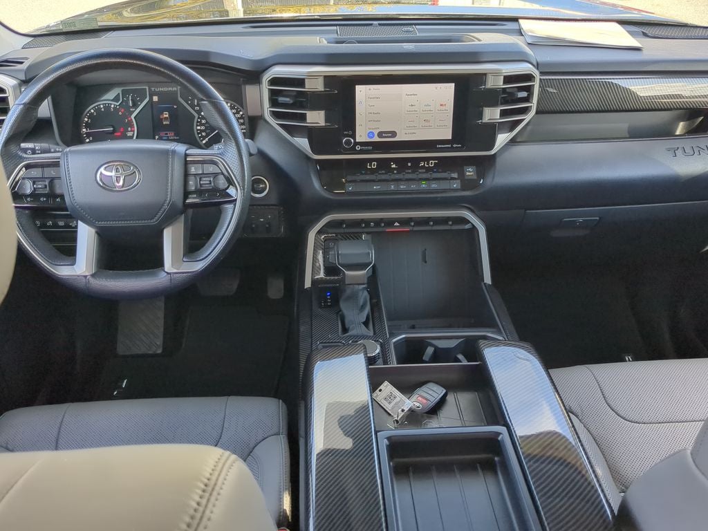 2024 Toyota TUNDRA 4X4 SR5