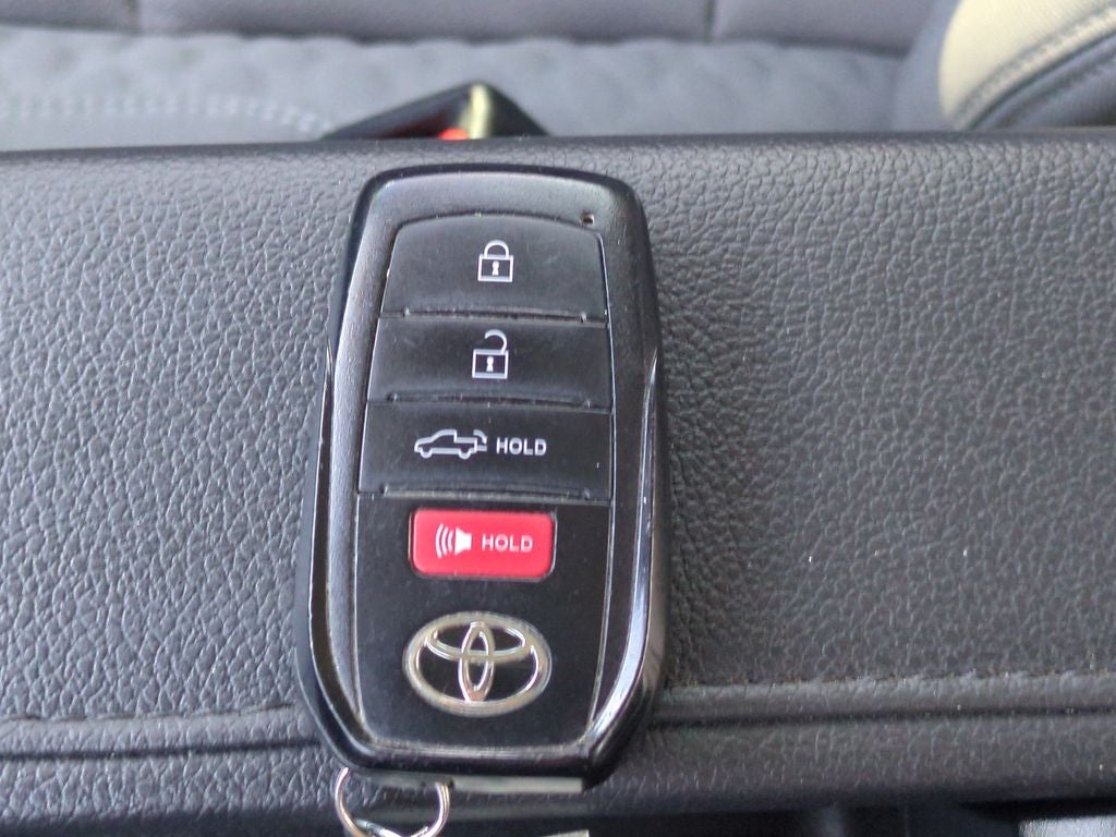 2024 Toyota TUNDRA 4X4 SR5