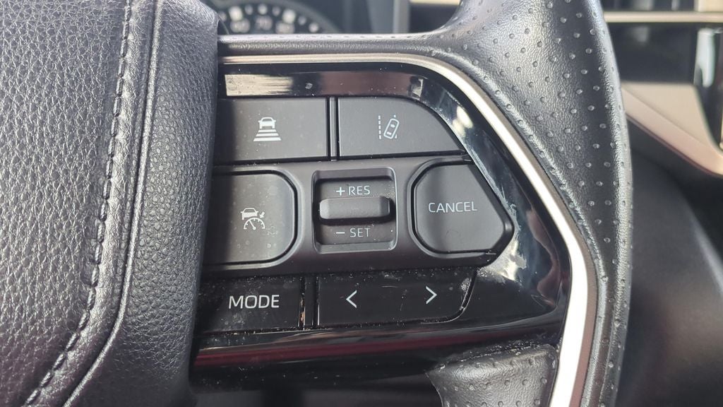 2024 Toyota TUNDRA 4X4 SR5