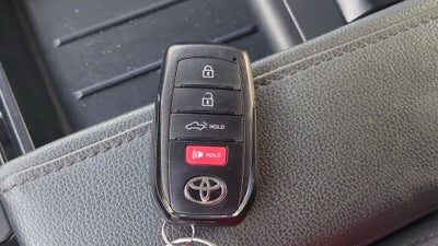 2024 Toyota TUNDRA 4X4 SR5