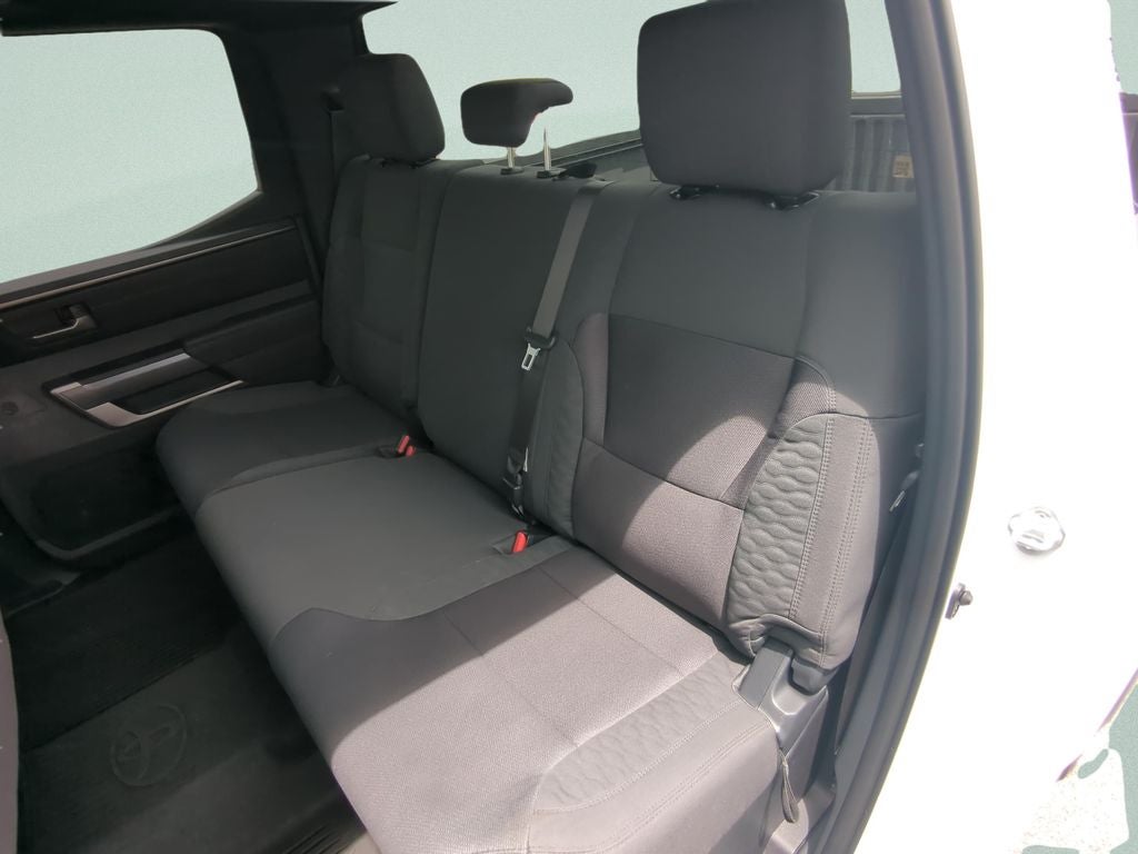 2025 Toyota TUNDRA 4X4 SR5