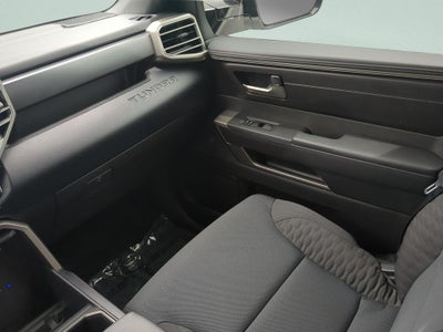 2025 Toyota TUNDRA 4X4 SR5