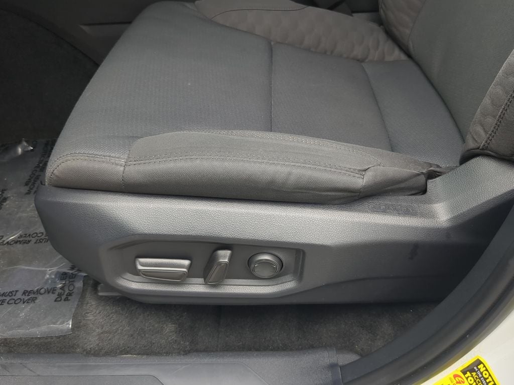 2025 Toyota TUNDRA 4X4 SR5