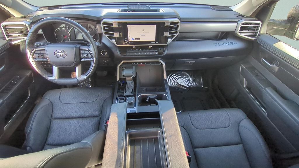 2024 Toyota TUNDRA 4X4 SR5