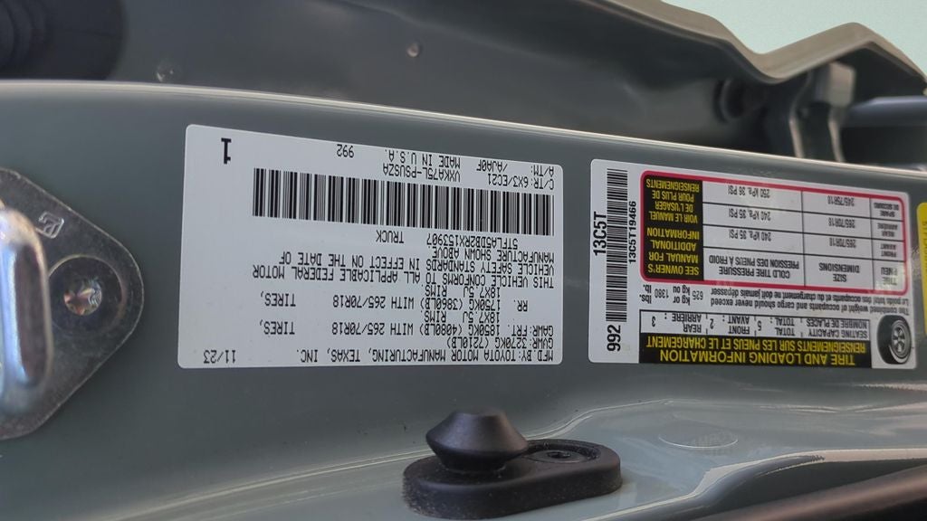 2024 Toyota TUNDRA 4X4 SR5