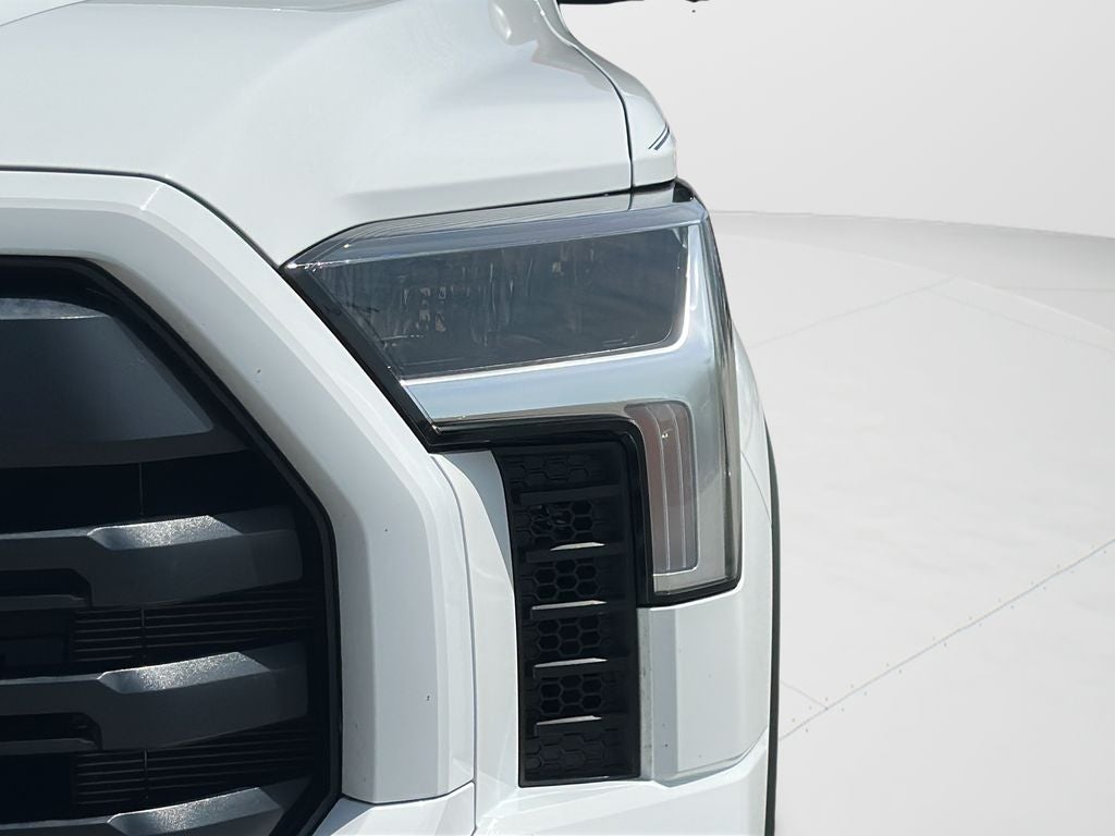 2024 Toyota TUNDRA 4X4 SR5