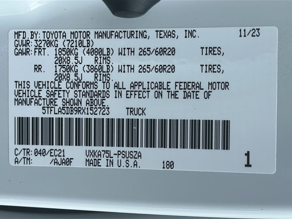 2024 Toyota TUNDRA 4X4 SR5