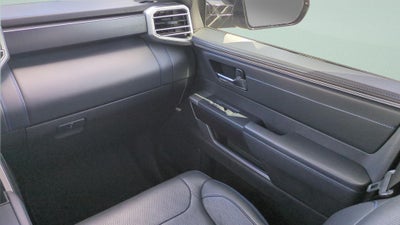 2022 Toyota Tundra Platinum