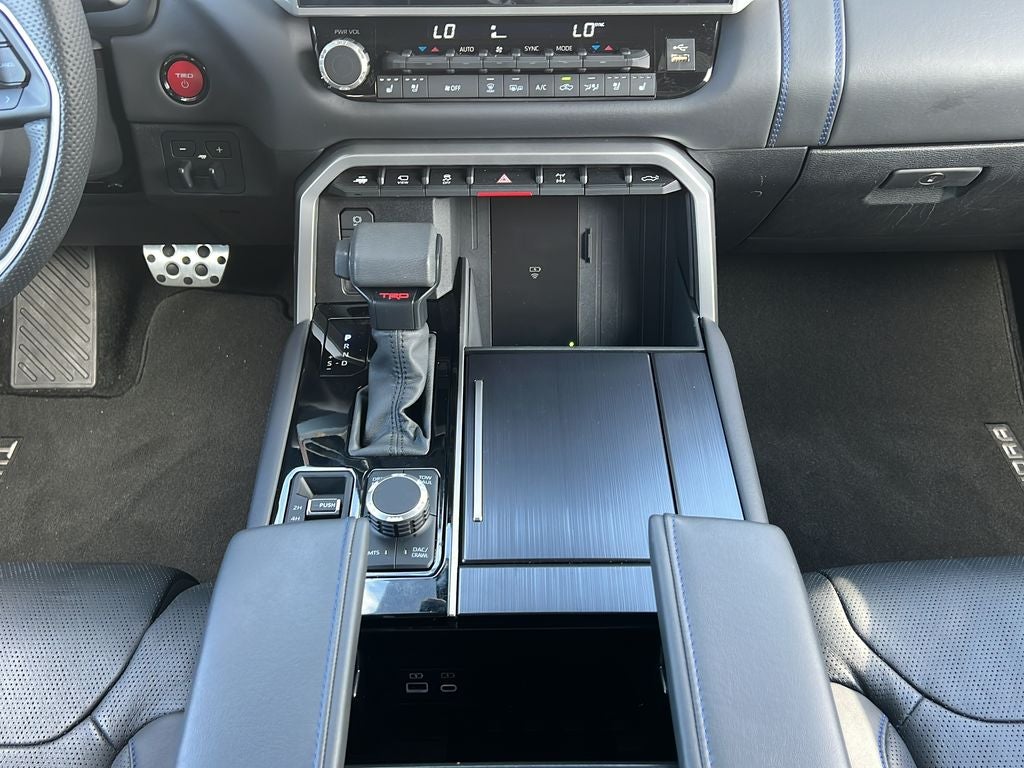 2025 Toyota Tundra i-FORCE MAX Platinum
