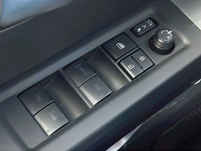2025 Toyota Tundra i-FORCE MAX Platinum