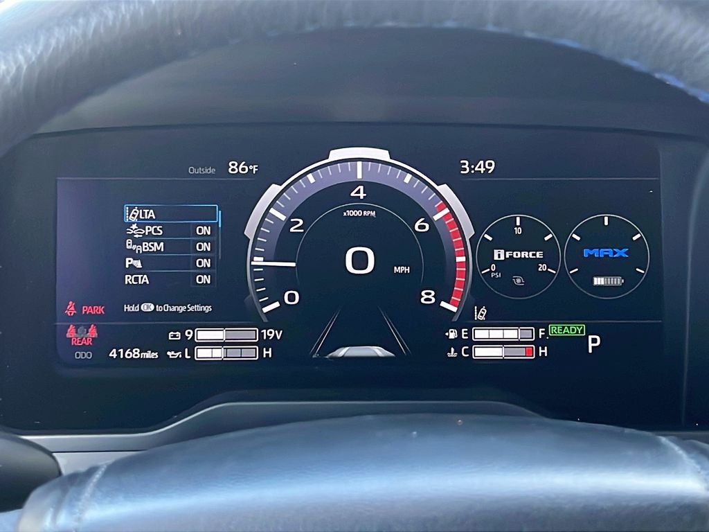 2025 Toyota Tundra i-FORCE MAX Platinum