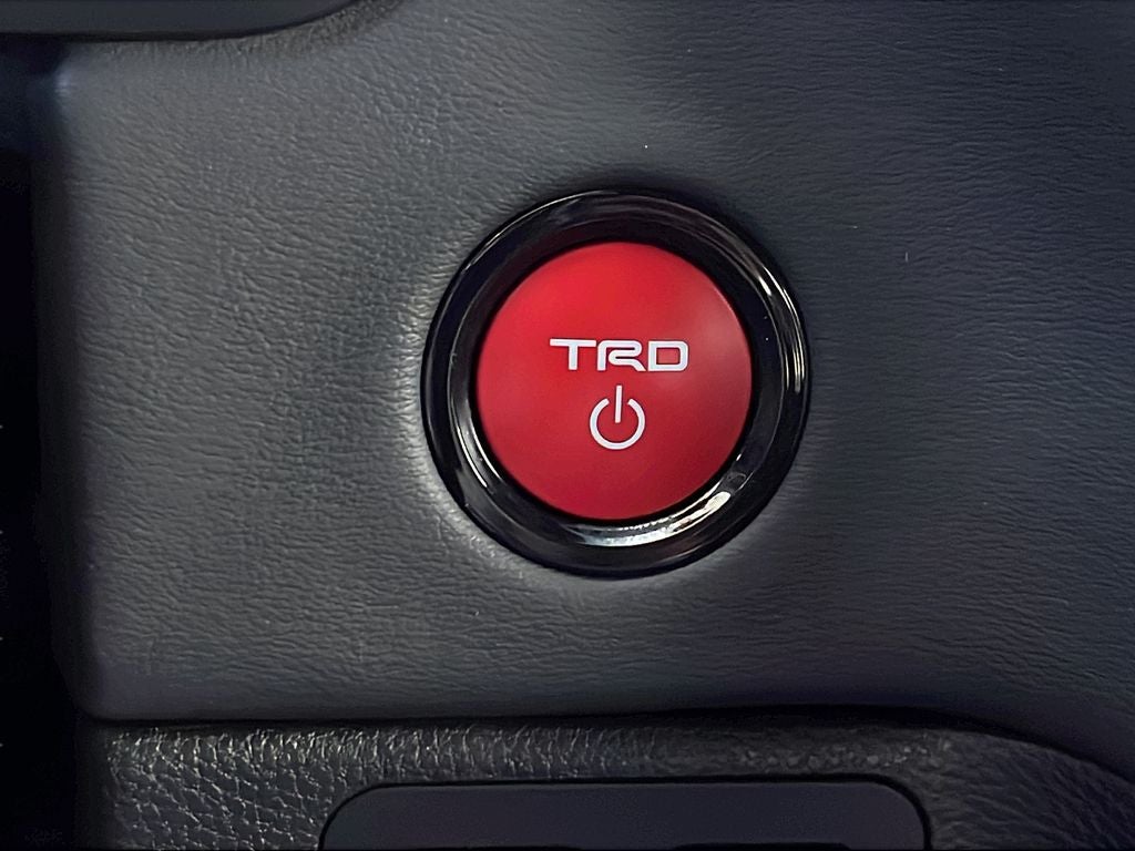 2025 Toyota Tundra i-FORCE MAX Platinum