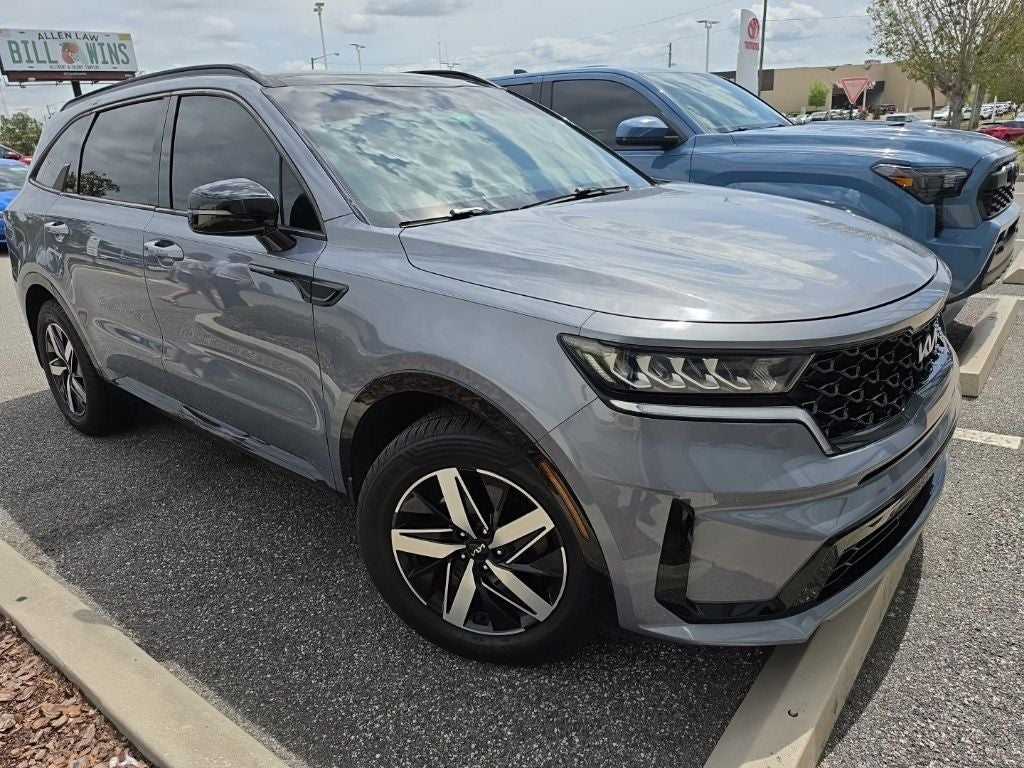 2022 Kia Sorento S