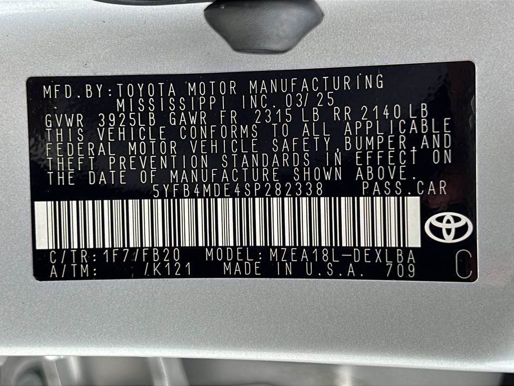 2025 Toyota COROLLA LE