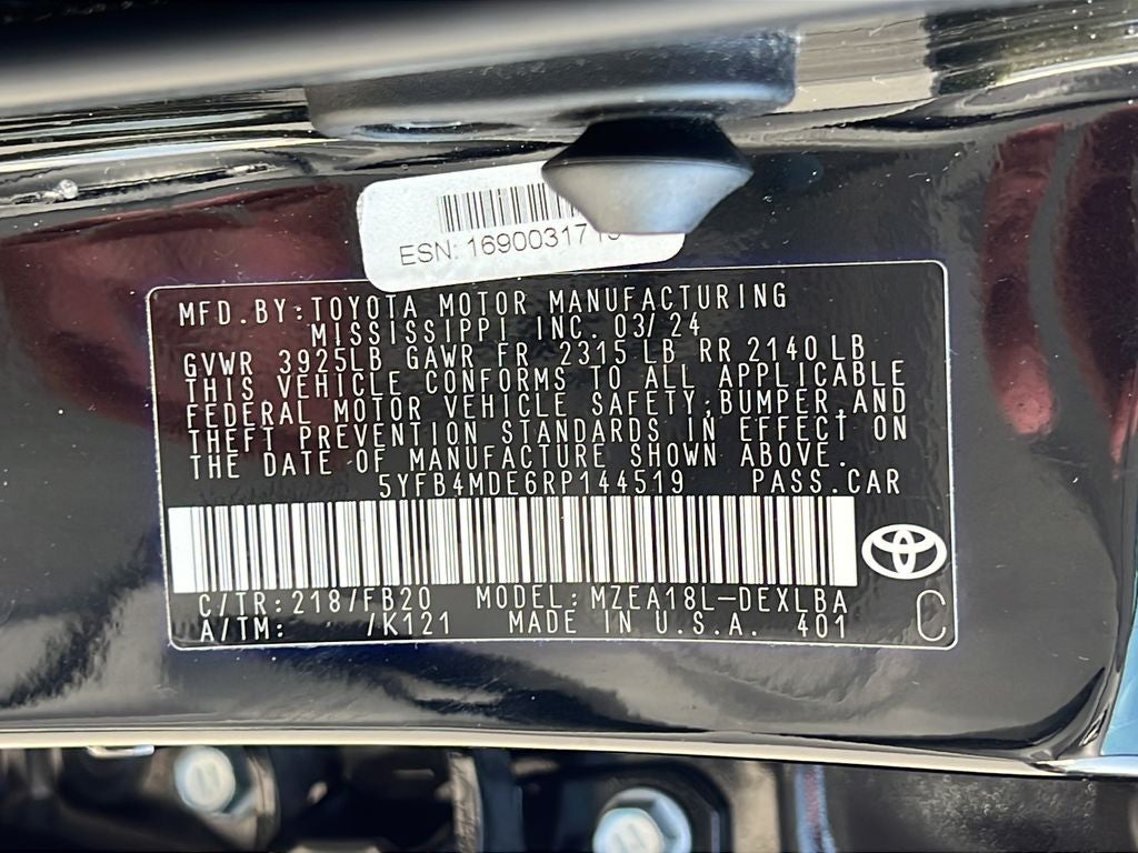 2024 Toyota Corolla LE