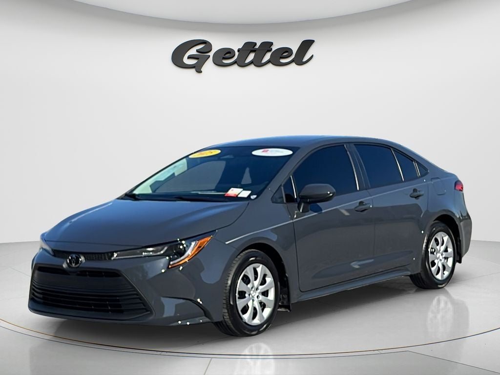 2025 Toyota COROLLA LE