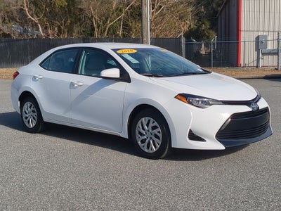 2019 Toyota COROLLA XLE
