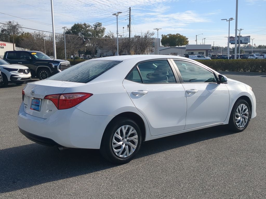 2019 Toyota COROLLA XLE