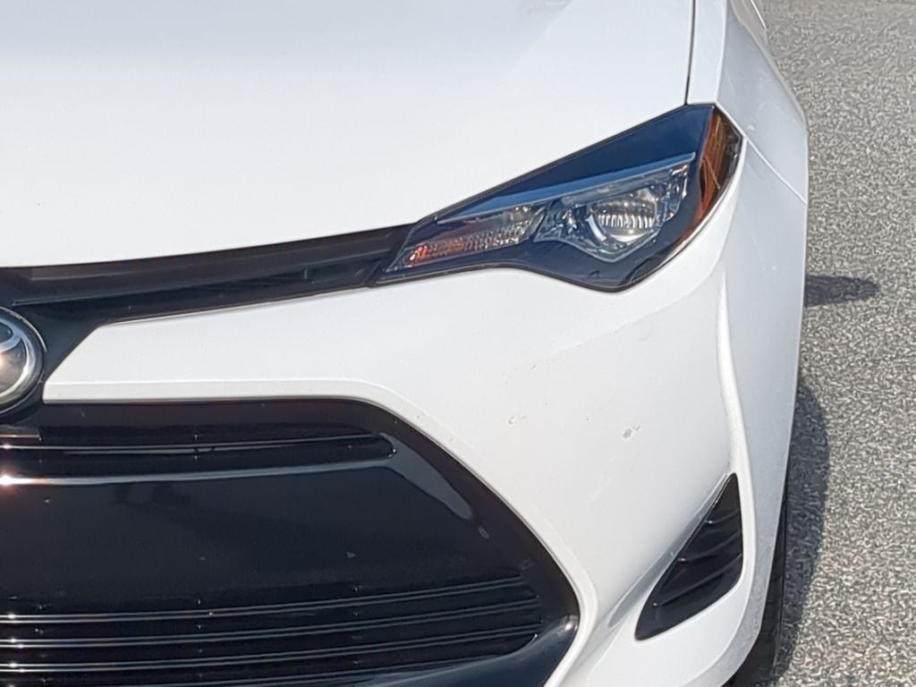 2019 Toyota COROLLA XLE