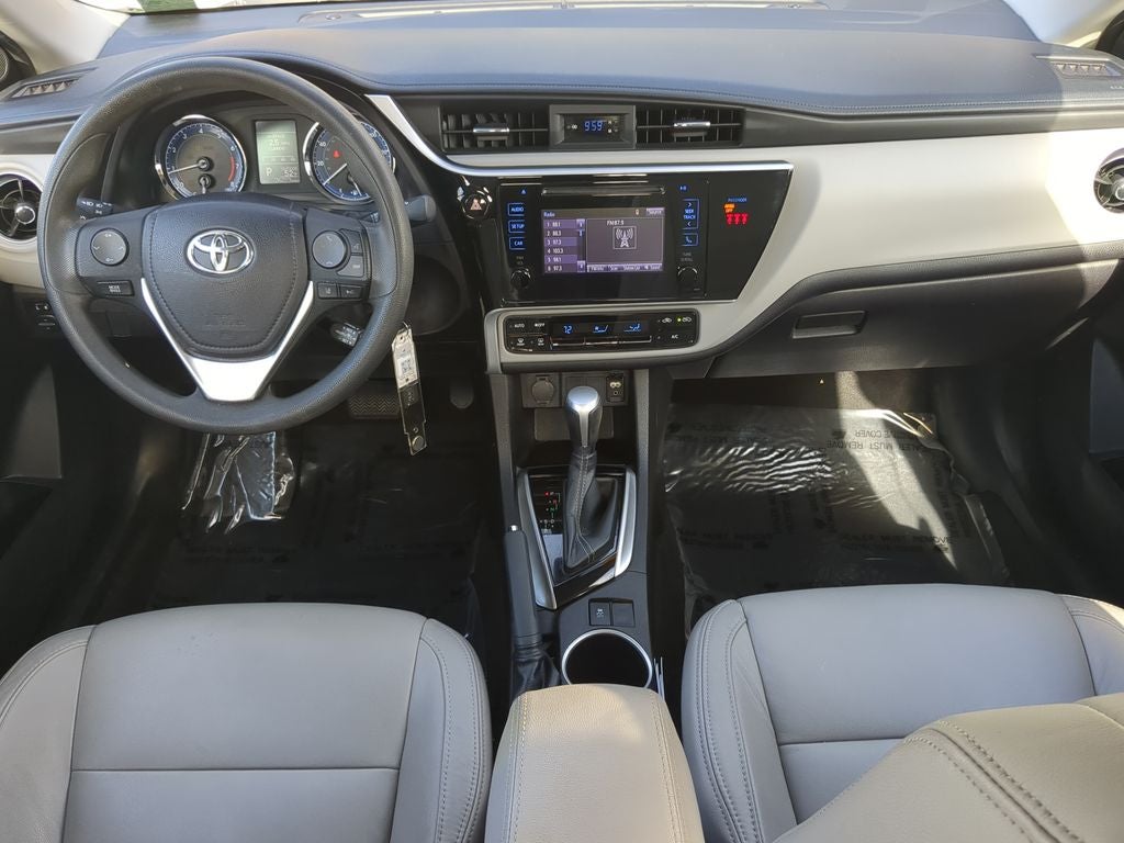 2019 Toyota COROLLA XLE