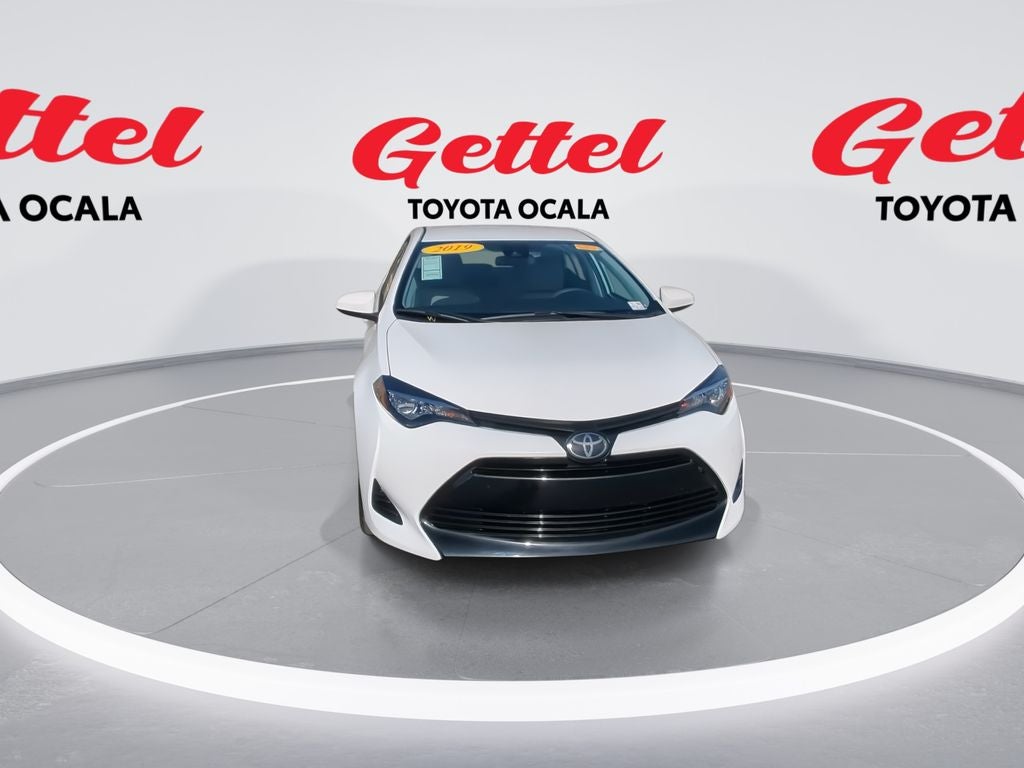 2019 Toyota COROLLA XLE