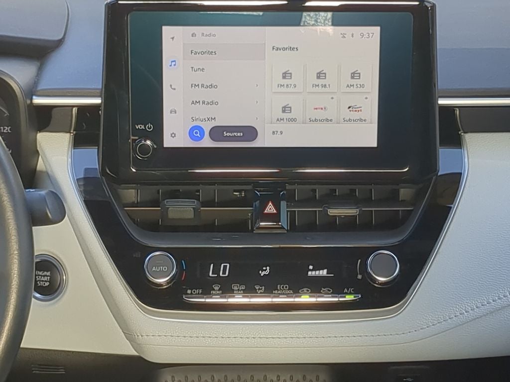 2023 Toyota COROLLA SE