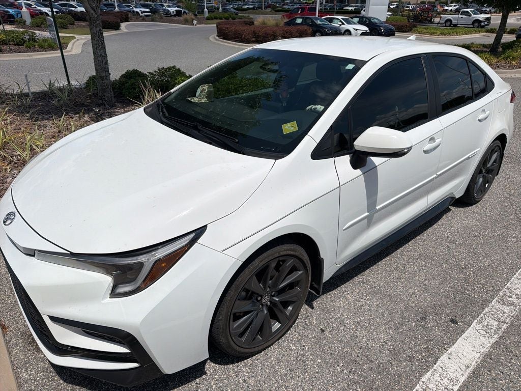 2024 Toyota COROLLA SE
