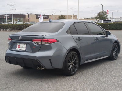 2024 Toyota COROLLA SE