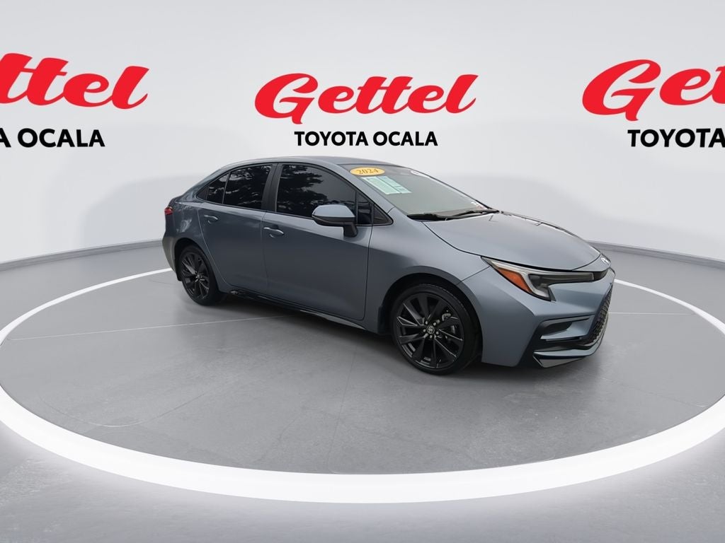 2024 Toyota COROLLA SE