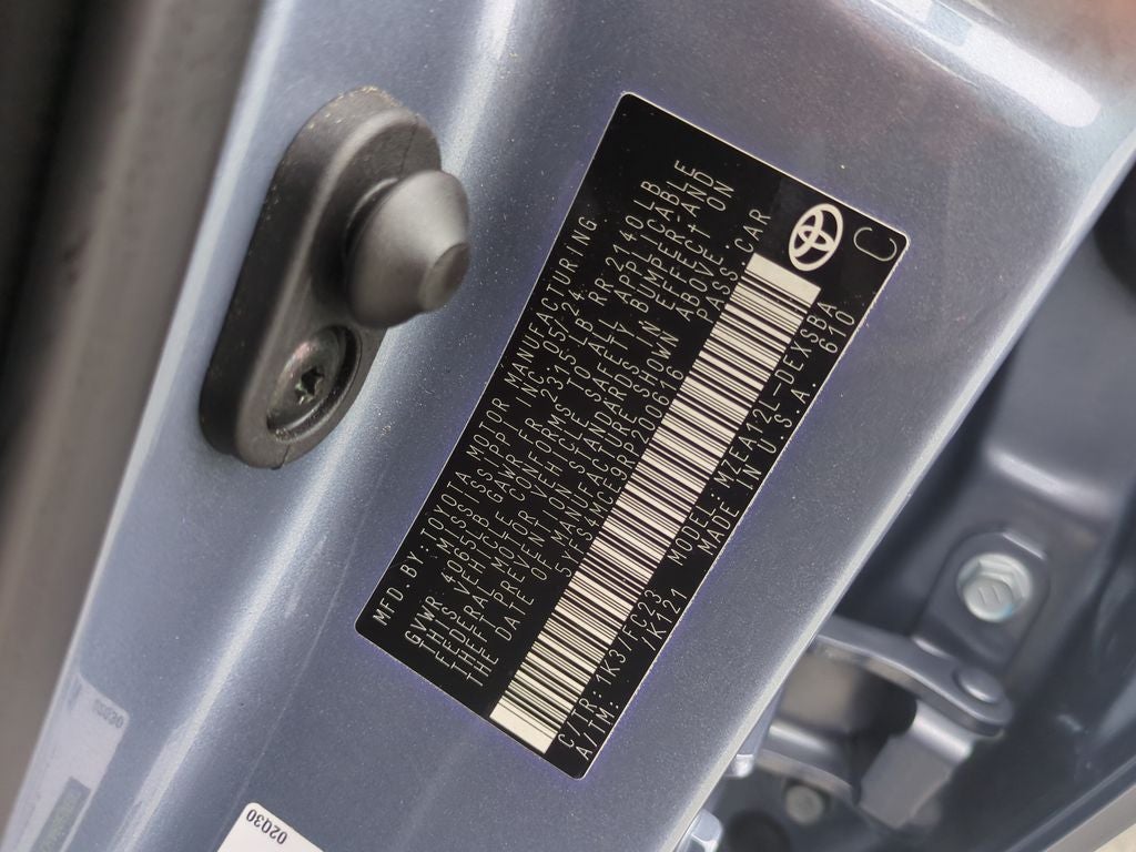 2024 Toyota COROLLA SE