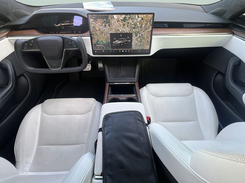 2022 Tesla Model S Base