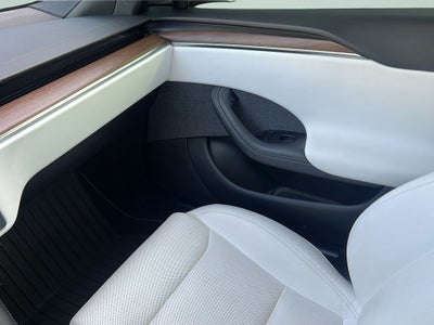 2022 Tesla Model S Base