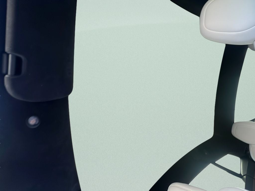 2022 Tesla Model S Base