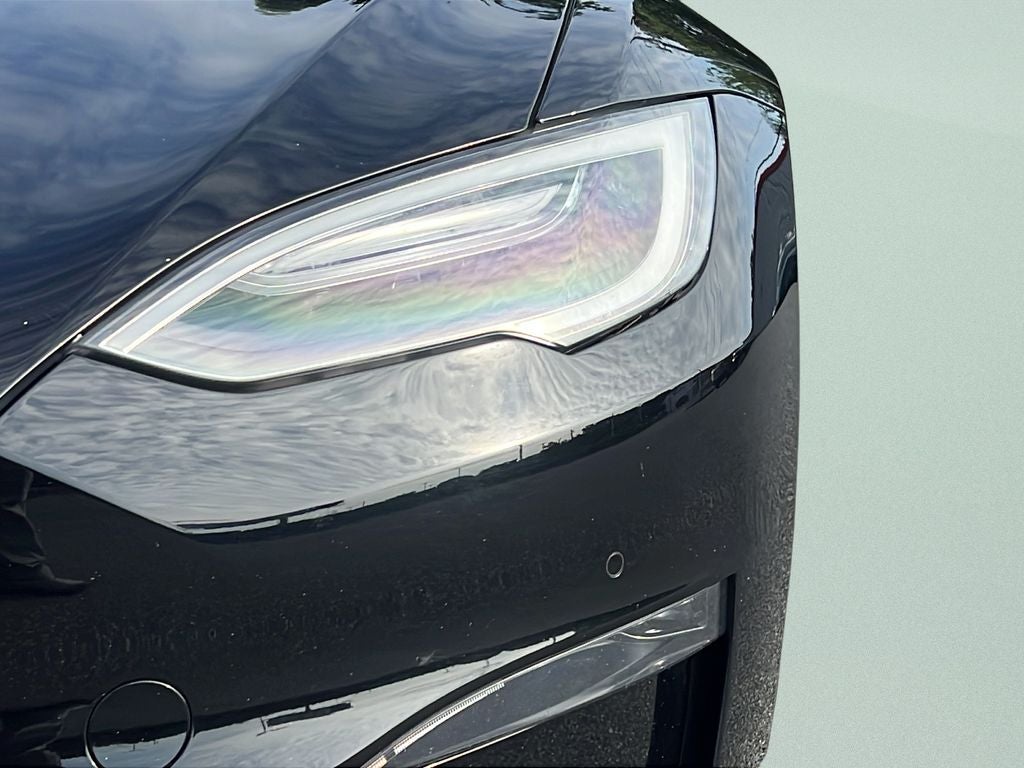 2022 Tesla Model S Base