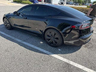 2022 Tesla Model S Base