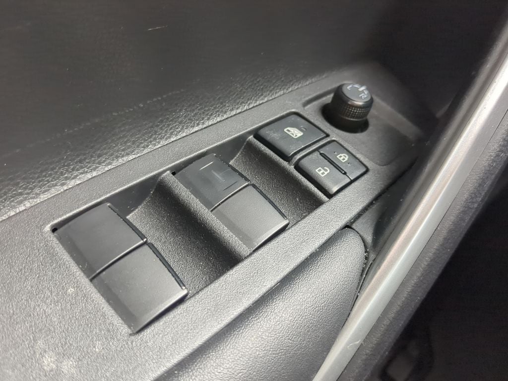 2023 Toyota Corolla Cross L